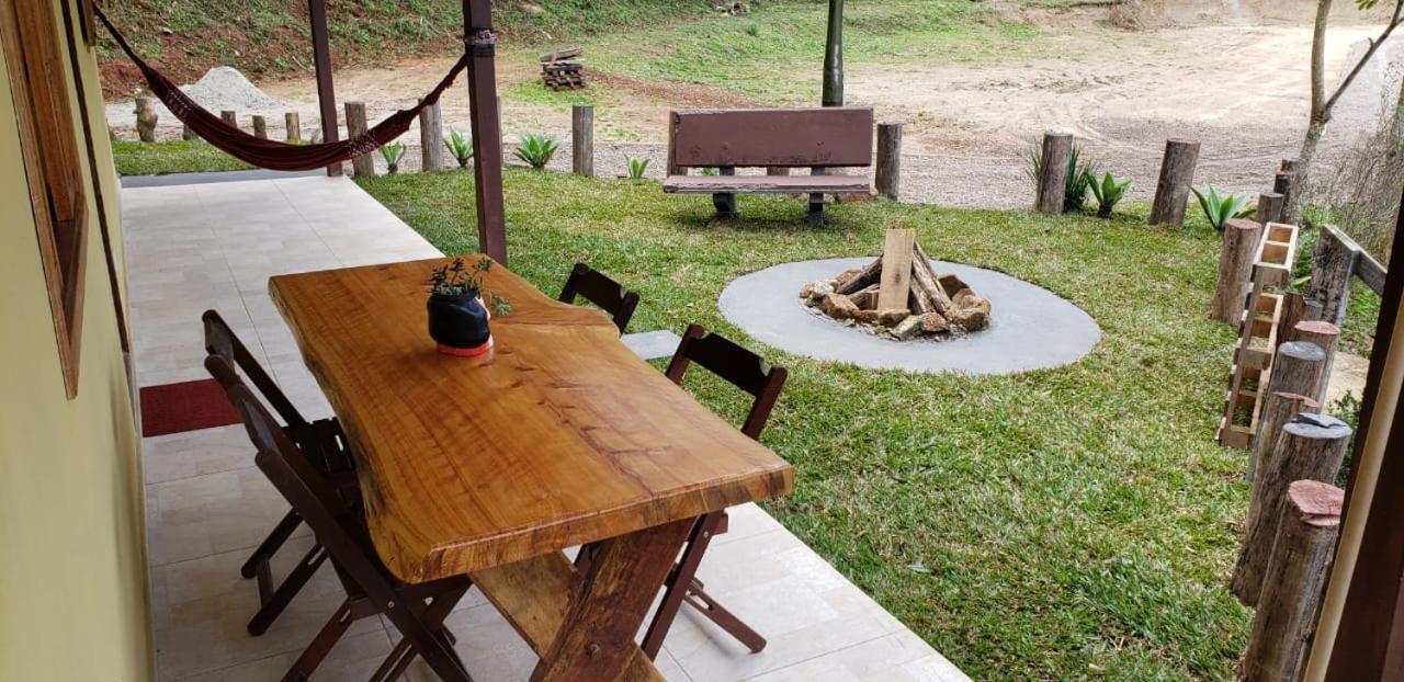 Cabana Da Montanha - Sitio Pasangas サント・アントーニオ・ド・ピニャウ エクステリア 写真